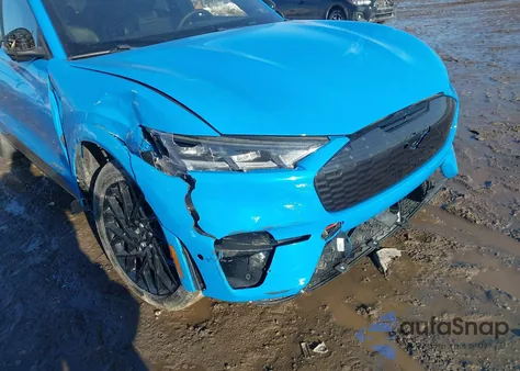 2023 Ford Mustang Mach-E Gt z USA, uszkodzony, nr VIN 3FMTK4SX9PMA53095